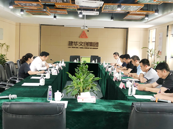 庐阳区副区长周茂斌一行莅临庐阳尊龙凯时文创园调研