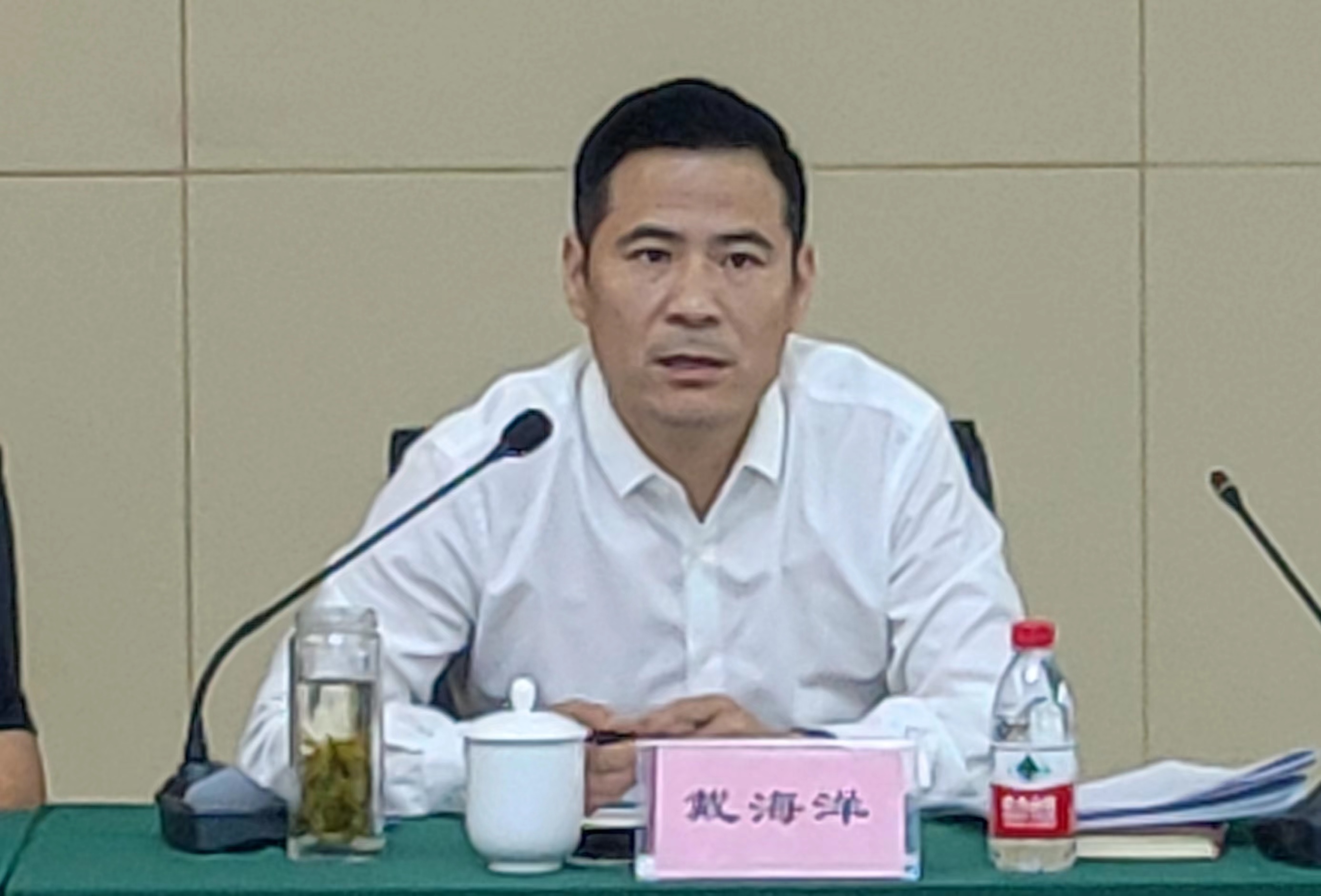 尊龙凯时文创集团举行半年度管理干部大会