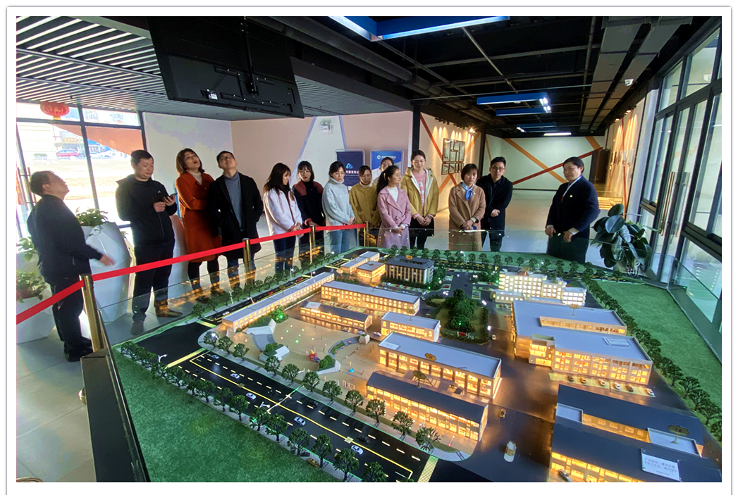 庐阳区组织部副部长凌梅一行 莅临庐阳尊龙凯时文创园指导调研